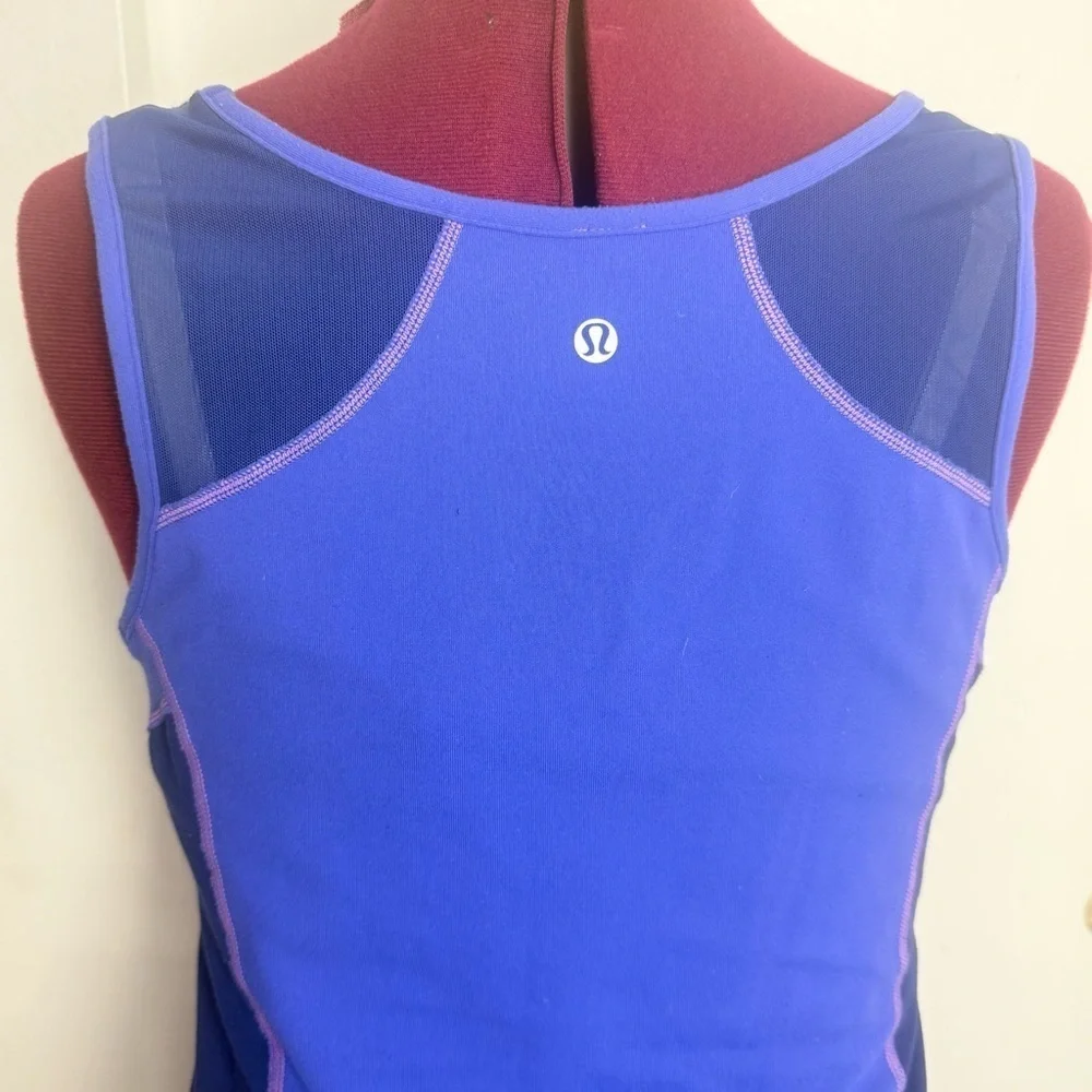 Lululemon Women's Blue Sleeveless Top